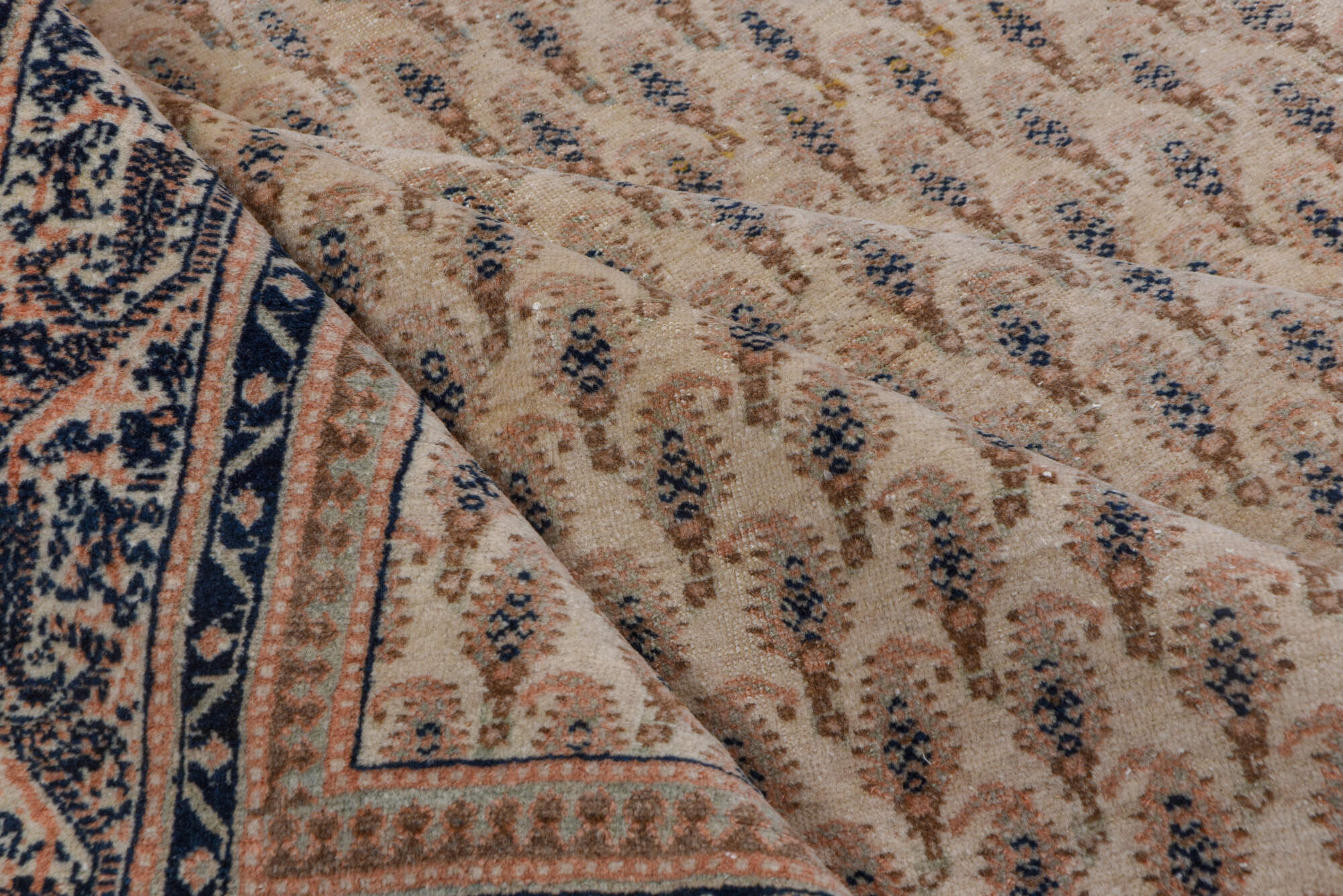 7' x 11' one-of-a-kind handmade vintage Sivas large size rug. Color palette: black, blue, brown, dark gray, dim gray, gray