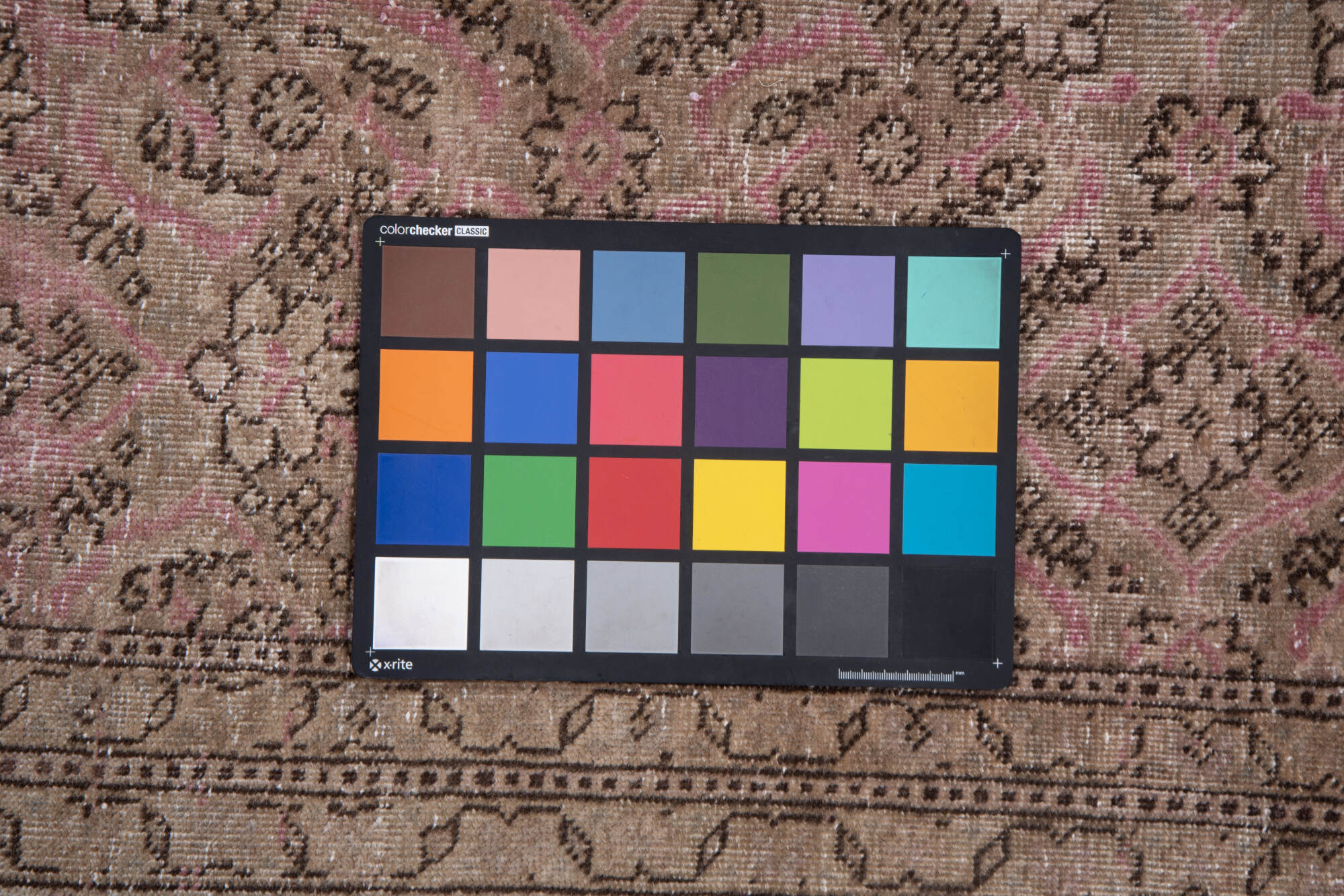 7' x 10' one-of-a-kind handmade vintage Sivas large size rug. Color palette: brown, gray, pink