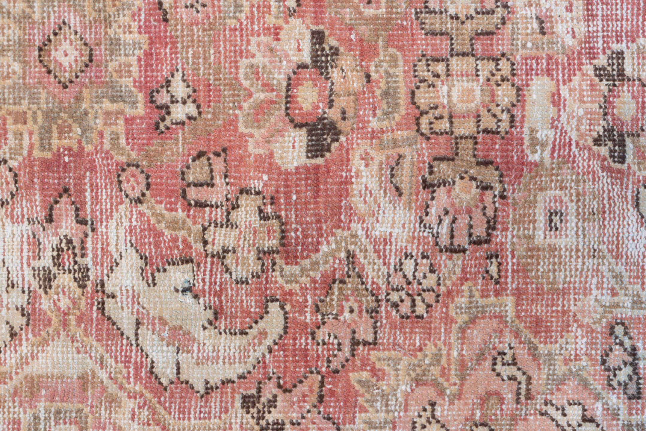 6' x 10' one-of-a-kind handmade vintage Mahal large size rug. Color palette: pink, gray, off-white, light gray, brown