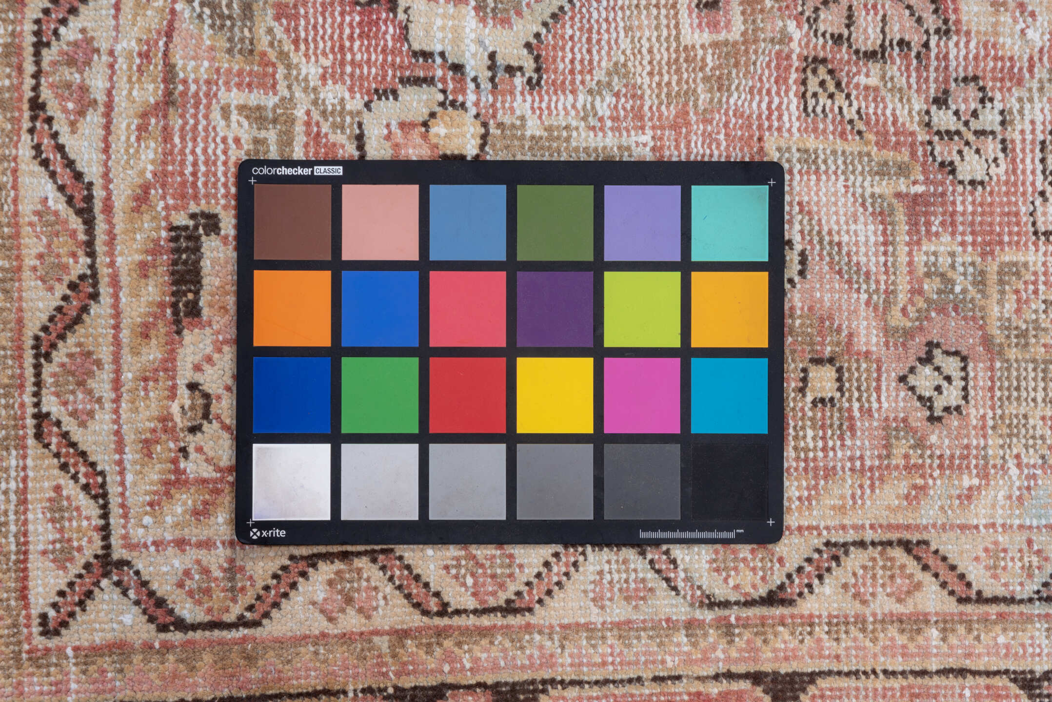 6' x 10' one-of-a-kind handmade vintage Mahal large size rug. Color palette: pink, gray, off-white, light gray, brown