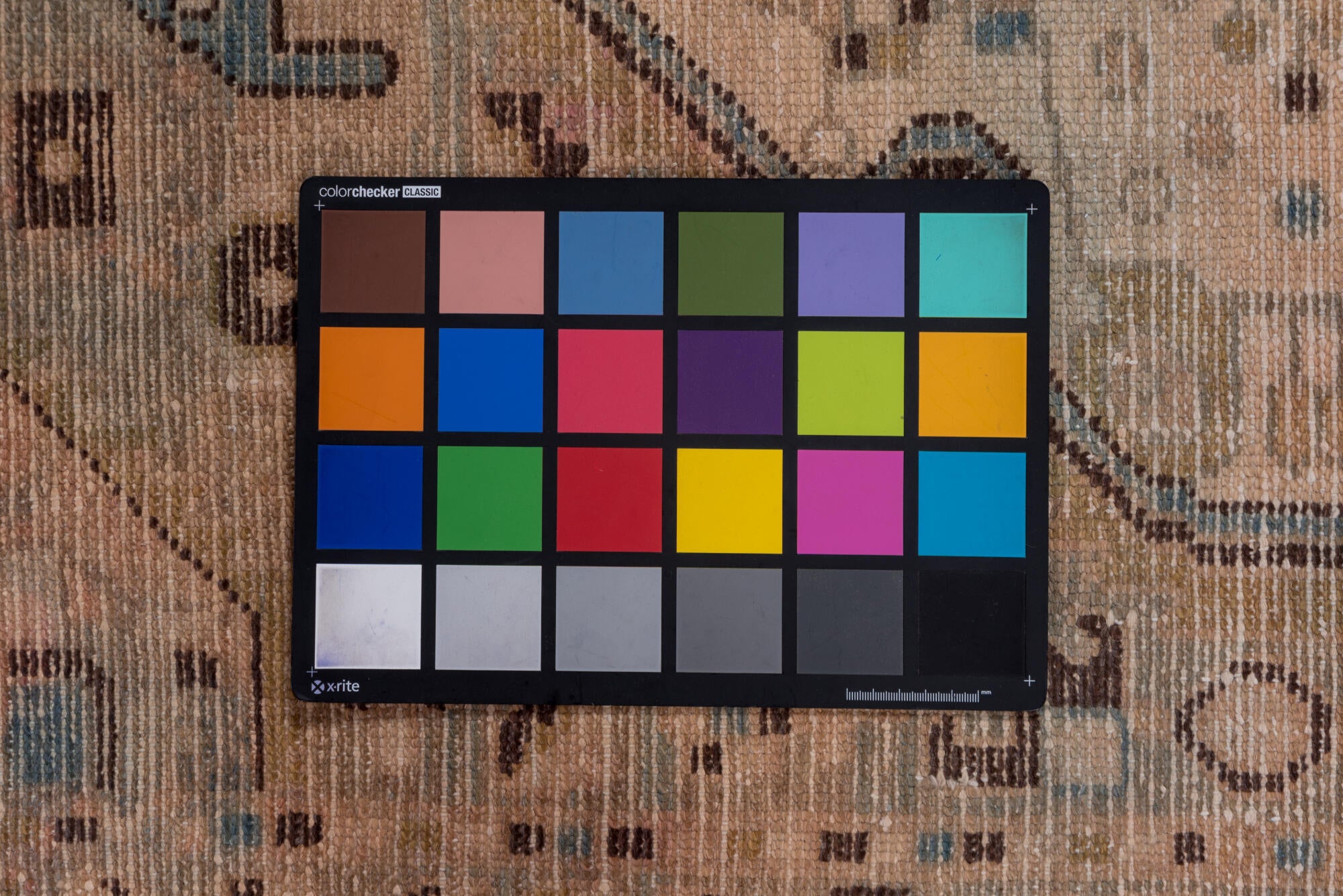 3' x 4' one-of-a-kind handmade vintage Hamadan small size rug. Color palette: brown, dark gray, dim gray, gray, light gray