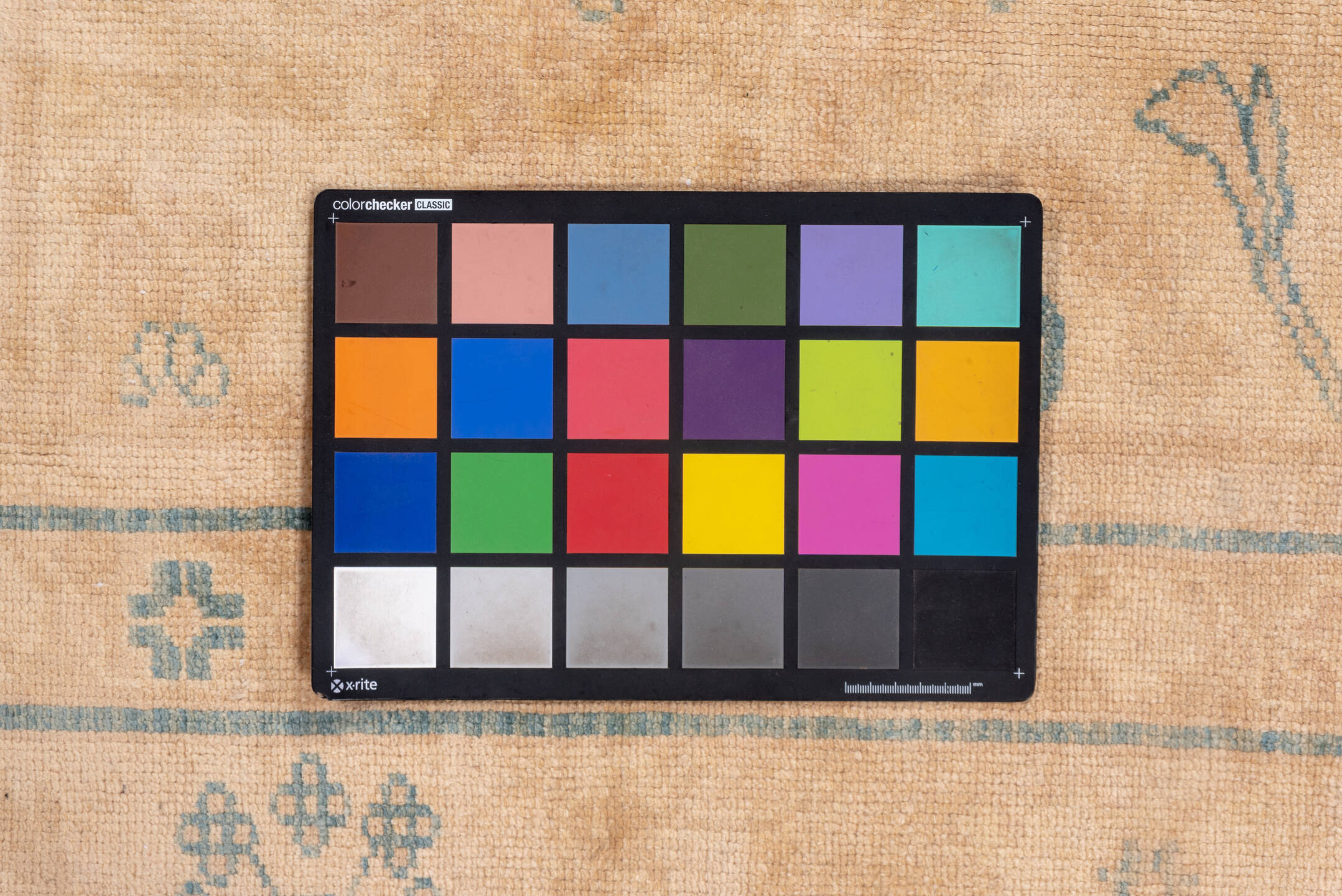 9' x 13' one-of-a-kind handmade vintage Sultanabad large size rug. Color palette: brown, gray, orange, off-white, tan