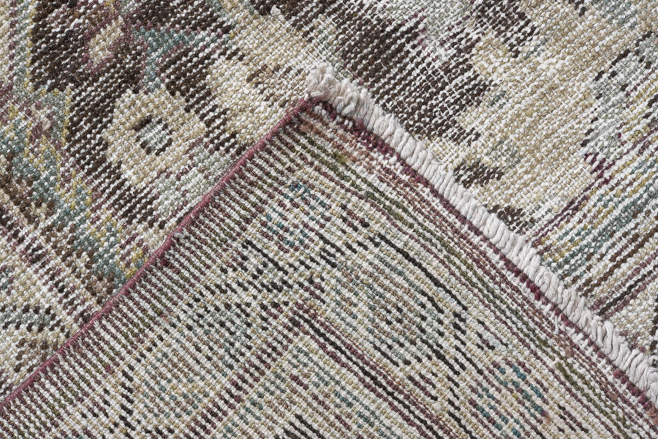 8' x 12' one-of-a-kind handmade vintage Mahal large size rug. Color palette: gray, brown, light gray, off-white, dim gray