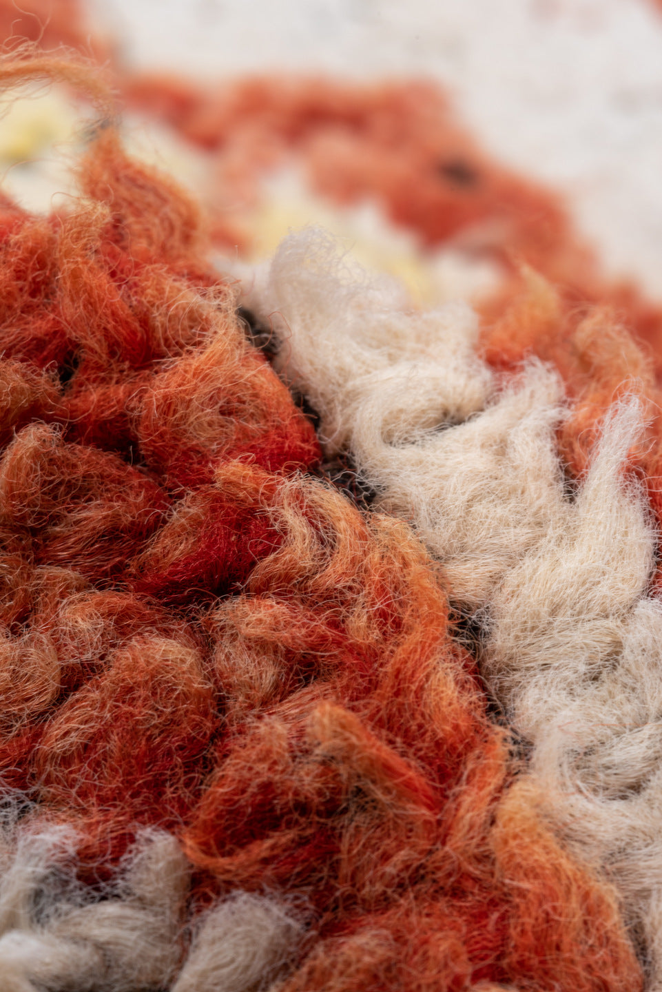 5' x 9' one-of-a-kind handmade vintage Moroccan medium size rug. Color palette: brown, light gray, gray, off-white, pink