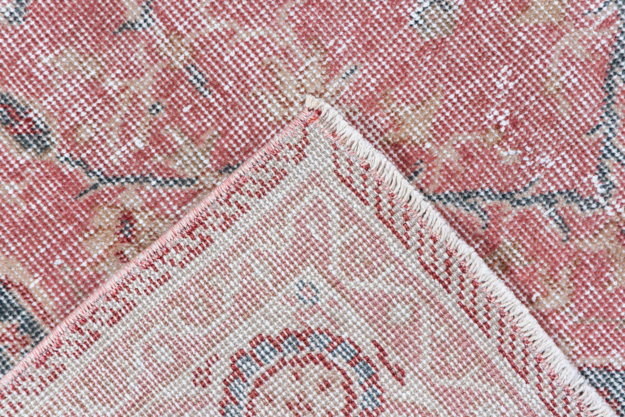 4' x 6' one-of-a-kind handmade vintage Oushak small size rug. Color palette: brown, dim gray, gray, light gray, off-white