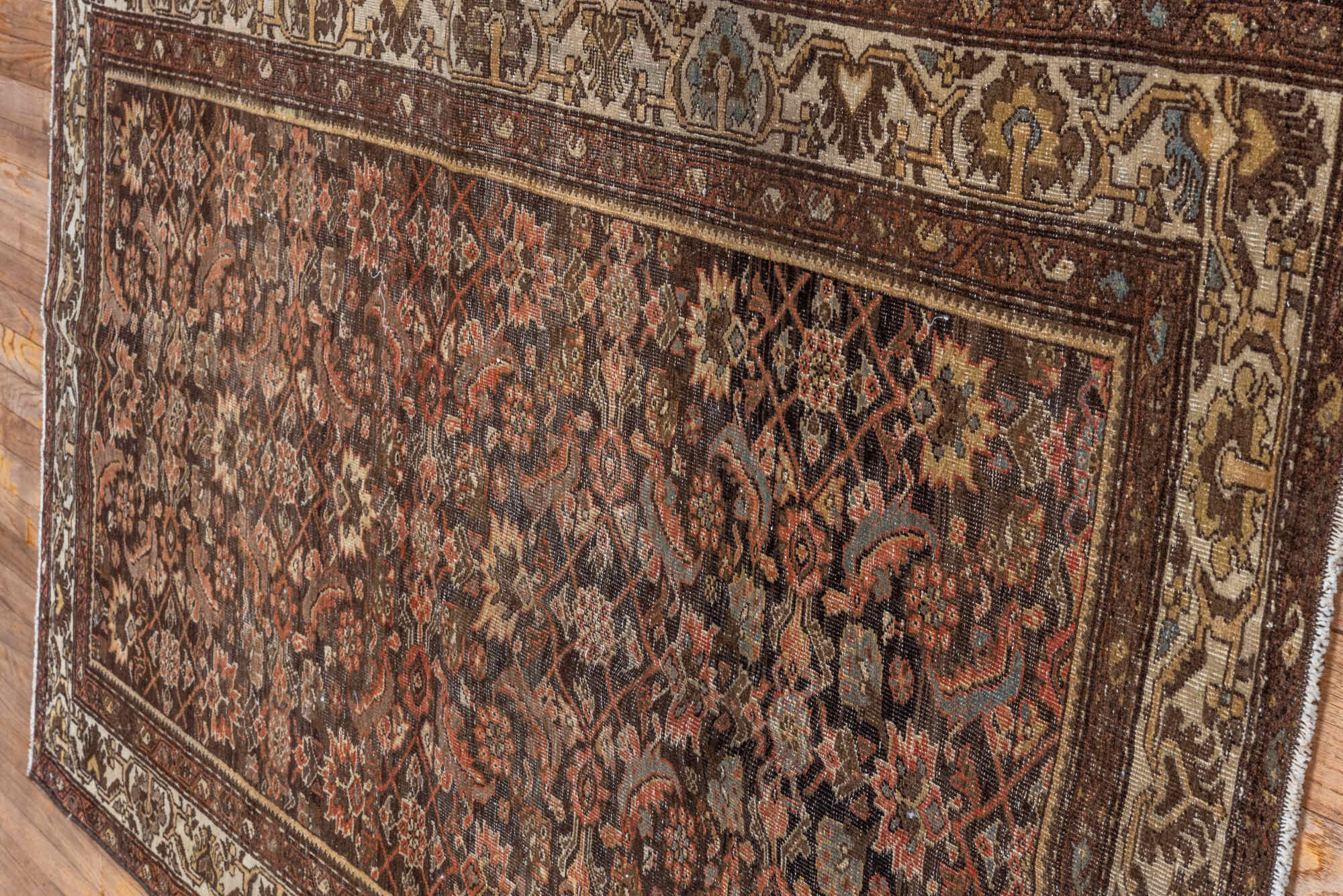 4' x 6' one-of-a-kind handmade vintage Far.Sarouk small size rug. Color palette: brown, gray