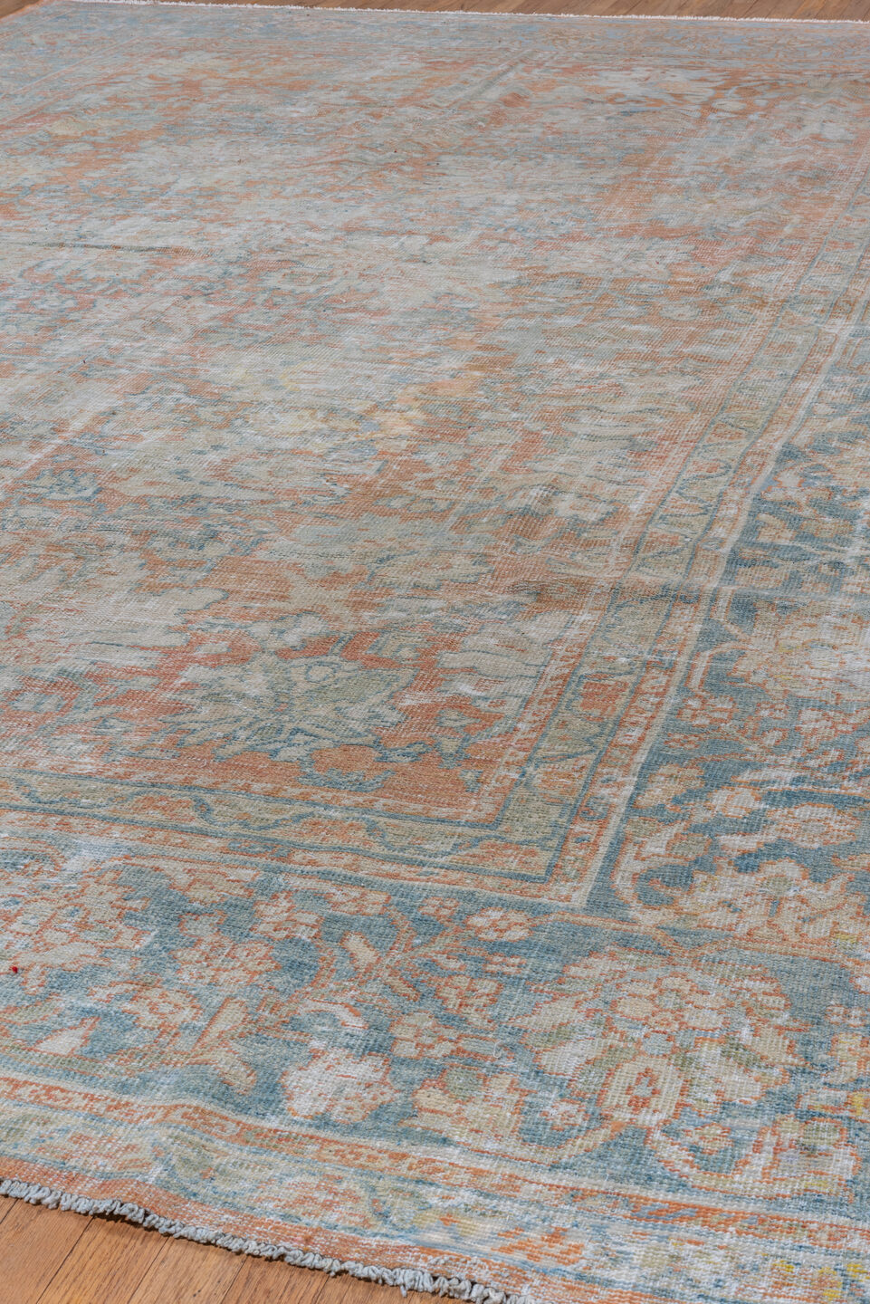 9' x 14' one-of-a-kind handmade vintage Mahal large size rug. Color palette: light gray, gray, off-white, pink, blue