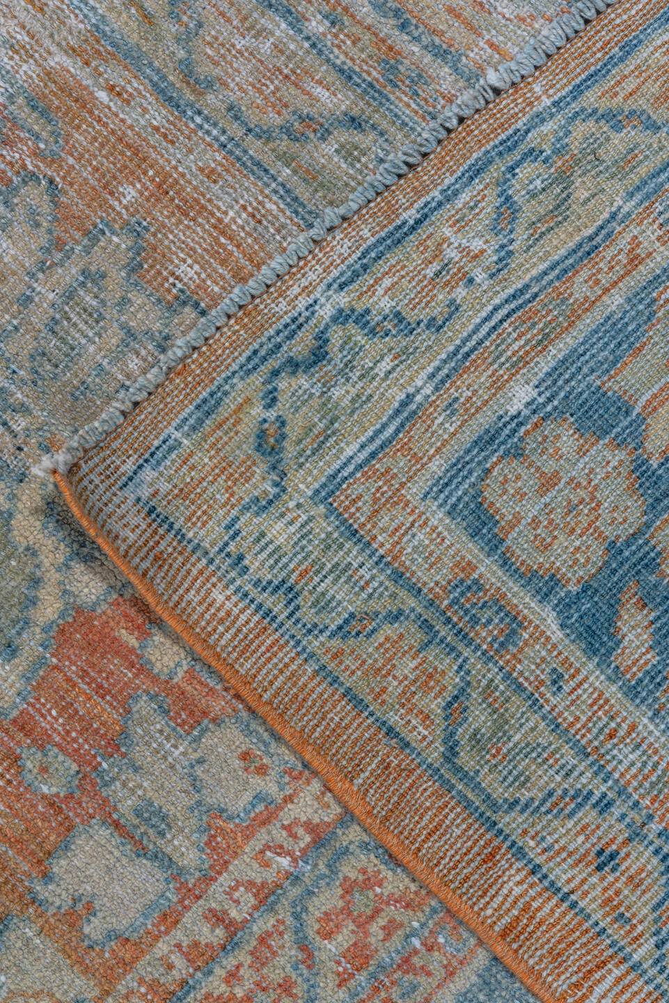 9' x 14' one-of-a-kind handmade vintage Mahal large size rug. Color palette: light gray, gray, off-white, pink, blue