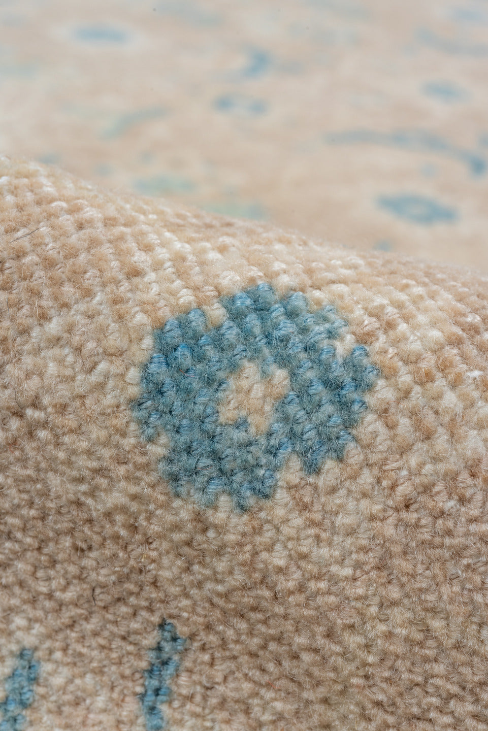 7' x 10' one-of-a-kind handmade vintage Mahal large size rug. Color palette: gray, off-white, blue, light blue, brown, linen