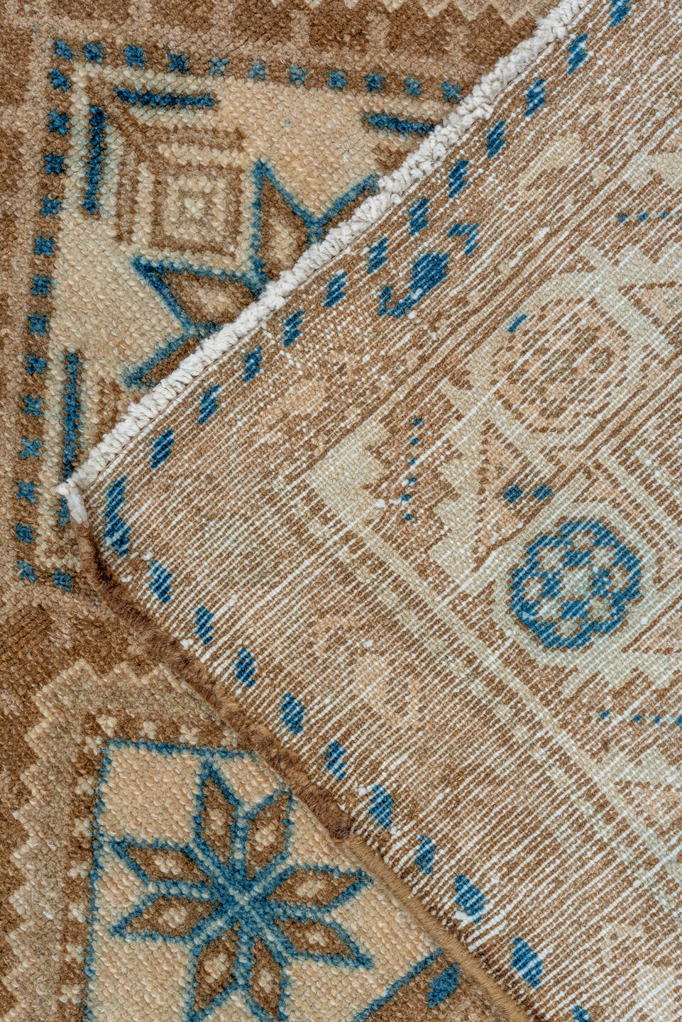 7' x 9' one-of-a-kind handmade vintage Malayer rug. Color palette: gray, brown, blue, black, light gray, off-white, charcoal