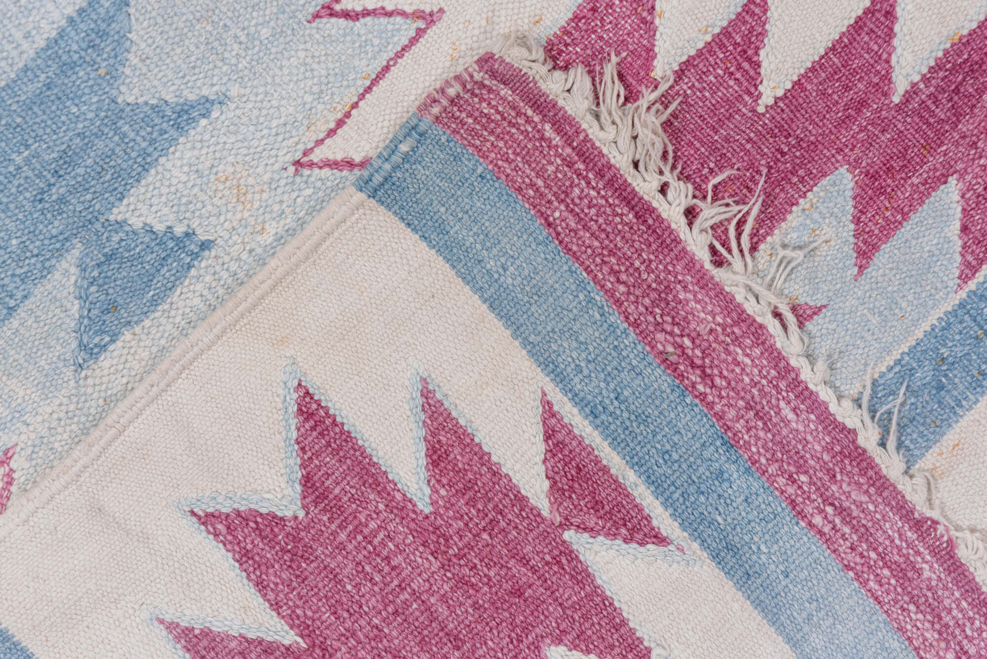 5' x 7' one-of-a-kind handmade vintage Dhurrie rug. Color palette: blue, dark gray, fiord, gainsboro, gray, light gray