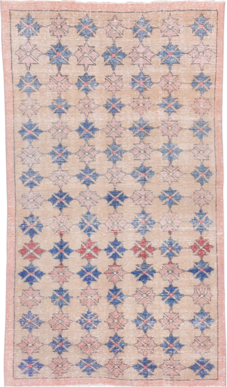 4' x 6' one-of-a-kind handmade vintage Oushak small size rug. Color palette: gray, light blue, light gray, off-white, pink