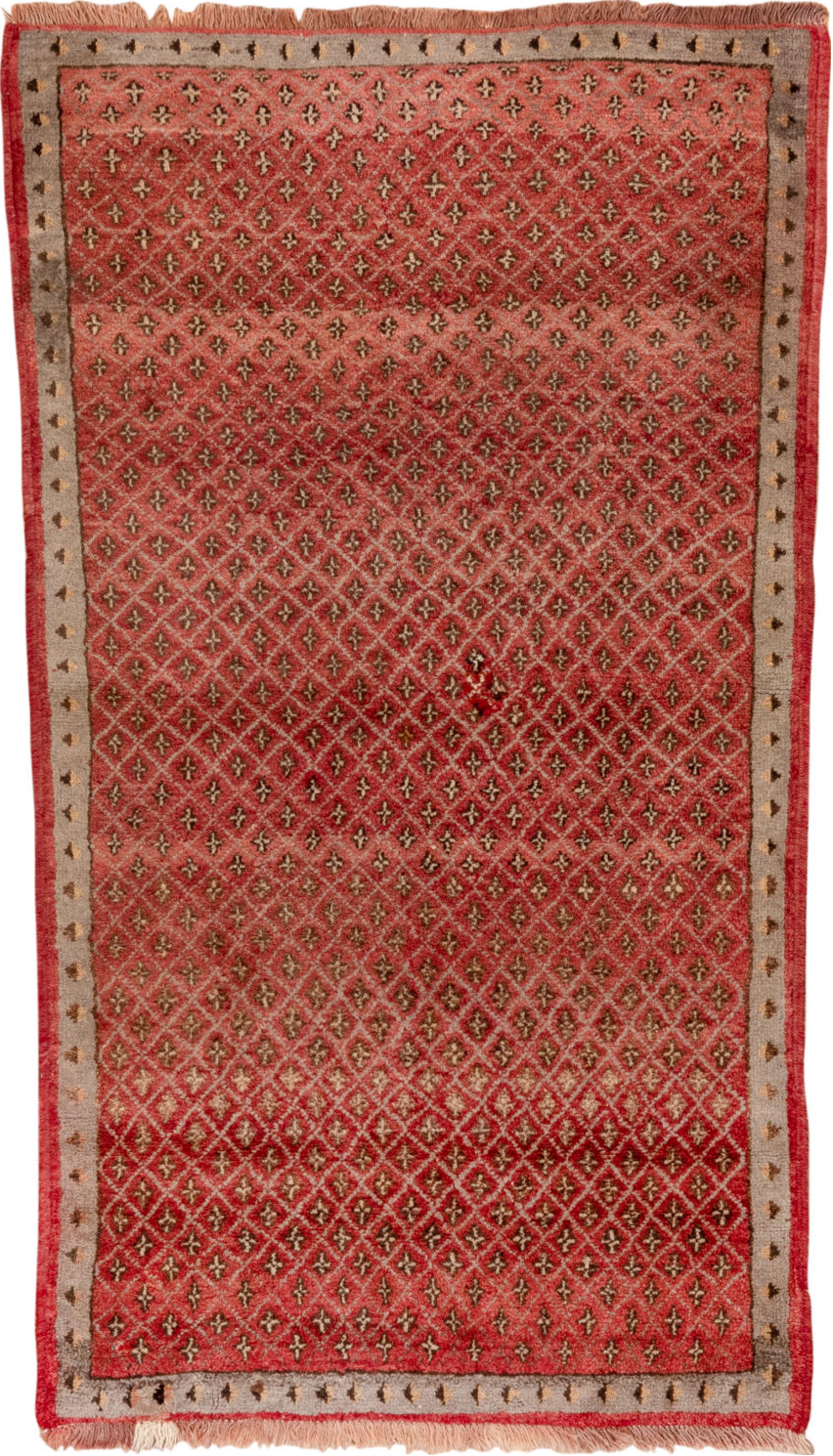 3' x 5' one-of-a-kind handmade vintage Oushak small size rug. Color palette: brown, pink, red