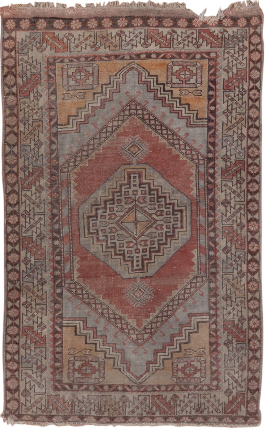3' x 5' one-of-a-kind handmade vintage Oushak small size rug. Color palette: brown, gray, light gray, off-white, pink, red