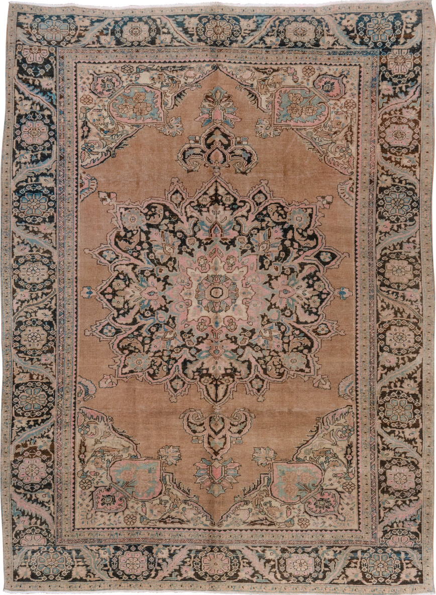 9' x 11' one-of-a-kind handmade vintage Heriz large size rug. Color palette: gray, pink, off-white, brown, black, blue