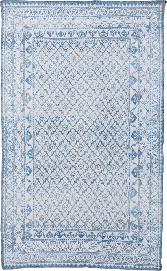 4' x 6' one-of-a-kind handmade vintage Agra small size rug. Color palette: light blue, gray, blue, light gray, off-white