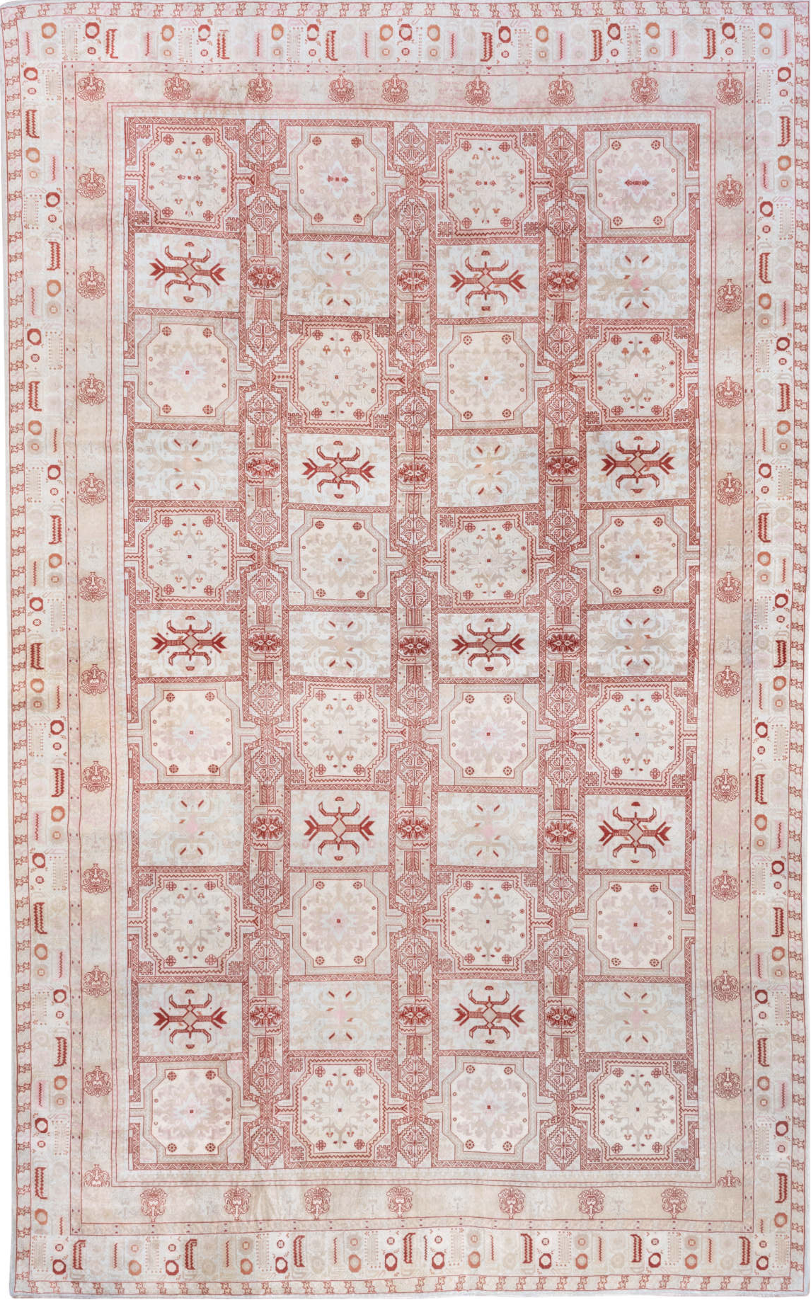 9' x 15' one-of-a-kind handmade vintage Sivas rug. Color palette: brown, gainsboro, gray, light gray, off-white, pink, red
