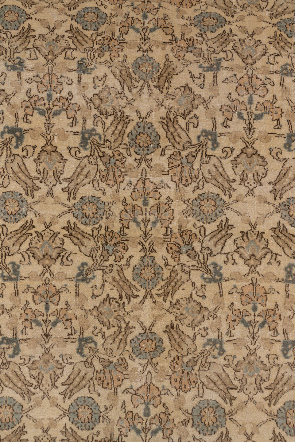 6' x 8' one-of-a-kind handmade vintage Sivas medium size rug. Color palette: gray, pink, light gray, off-white, brown, snow