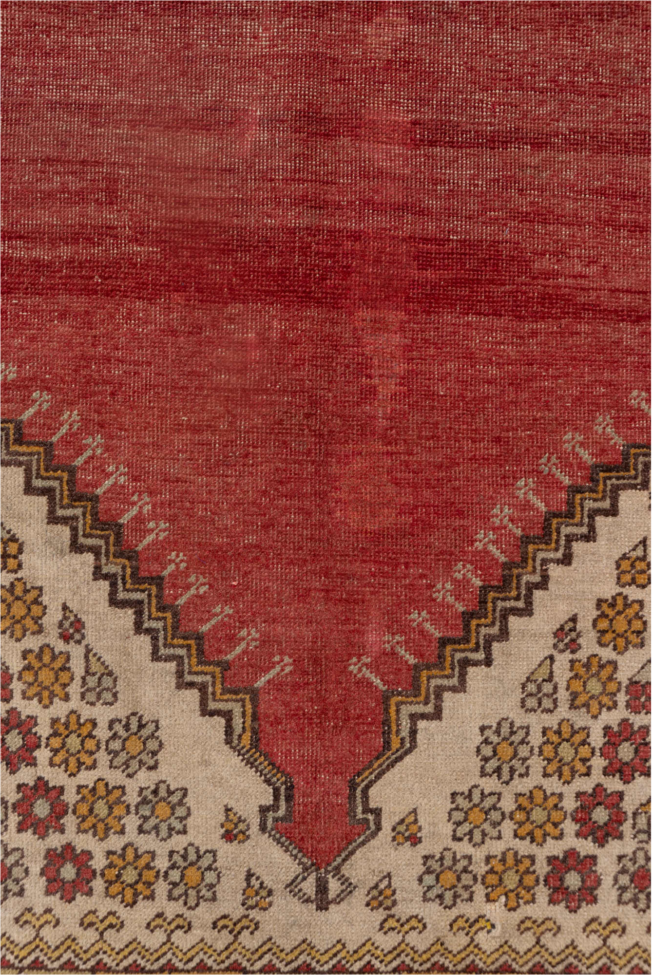 4' x 5' one-of-a-kind handmade vintage Oushak small size rug. Color palette: brown, gray, light gray, off-white, pink, red