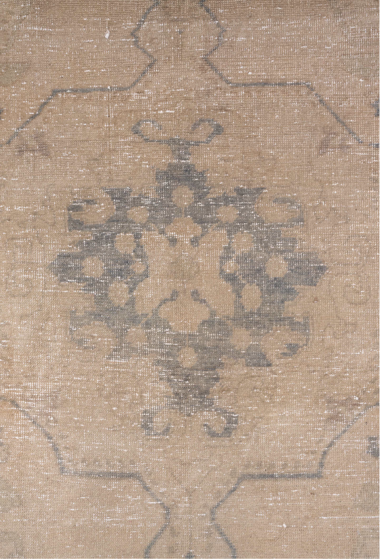 4' x 7' one-of-a-kind handmade vintage Oushak rug. Color palette: light gray, off-white, gray, pink, brown, gainsboro