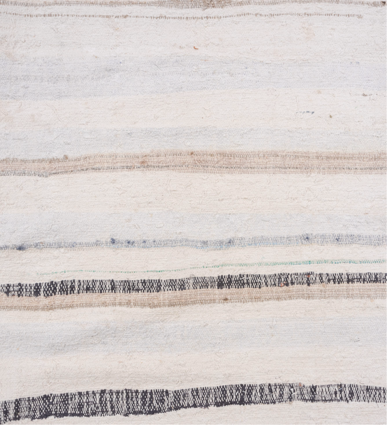 6' x 7' one-of-a-kind handmade vintage Rag Rug rug. Color palette: dark gray, gainsboro, gray, light gray, linen, misty rose