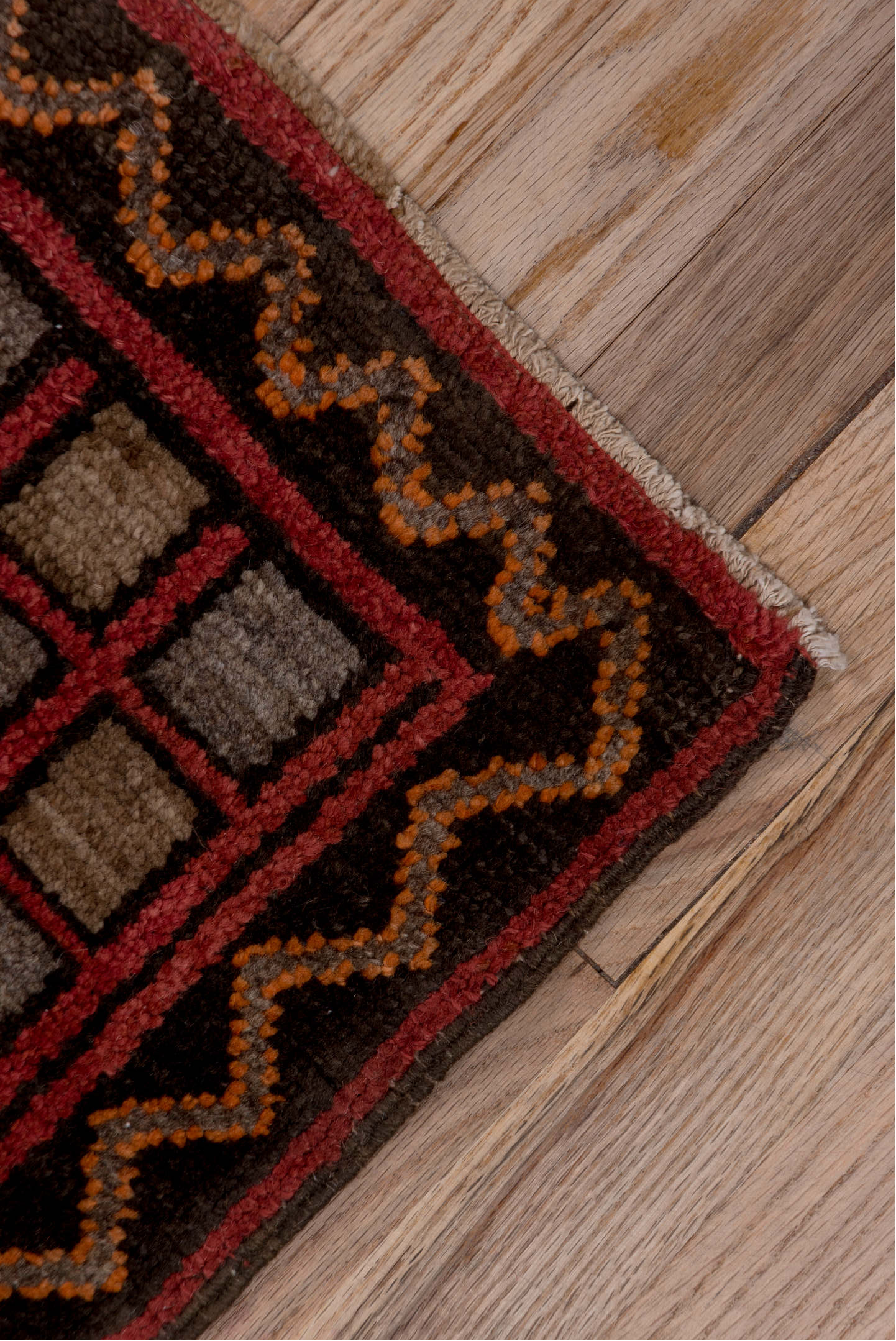 3' x 4' one-of-a-kind handmade vintage Oushak small size rug. Color palette: brown, gray, pink