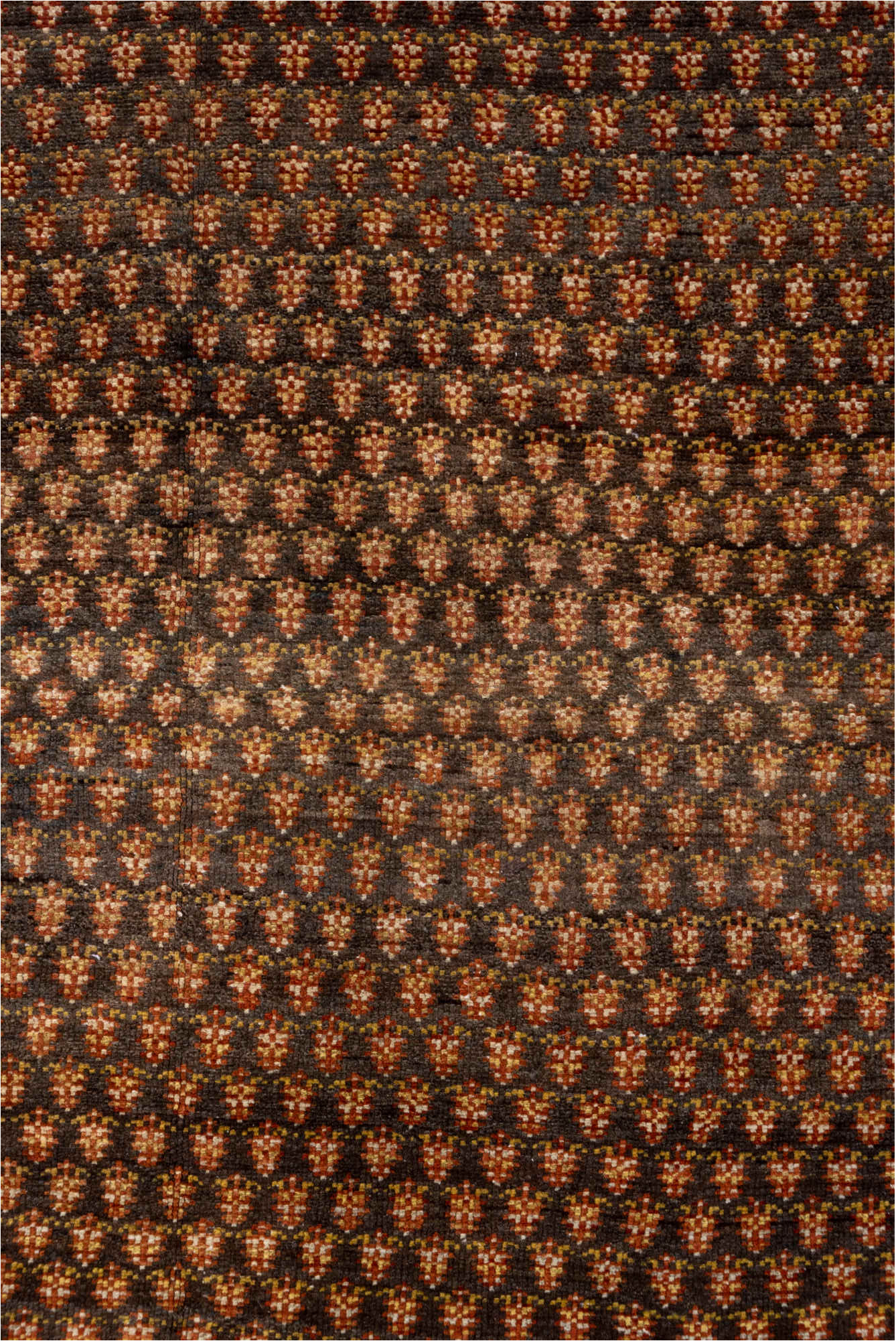 4' x 6' one-of-a-kind handmade vintage Malayer small size rug. Color palette: brown, gray, light gray, off-white