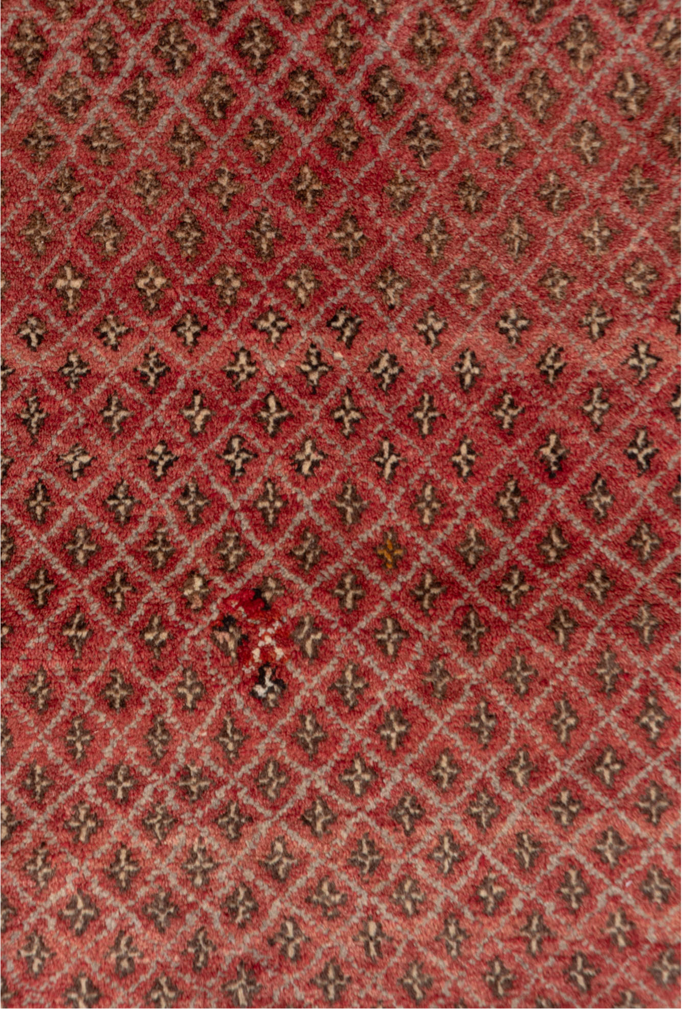 3' x 5' one-of-a-kind handmade vintage Oushak small size rug. Color palette: brown, pink, red